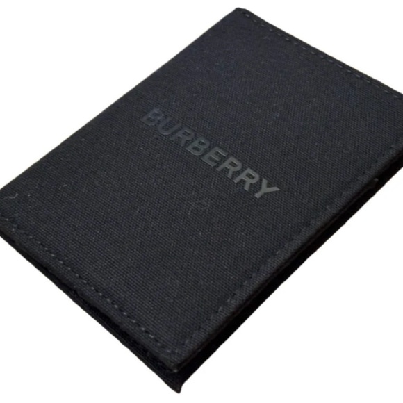 Burberry Other - Burberry Passport Holder